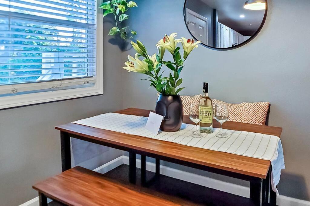 Apartment Located In Historic District Mins To Downtown, Beaches & Convention Center Long Beach Dış mekan fotoğraf
